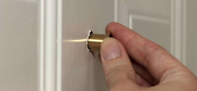 peephole door repair in South Pasadena